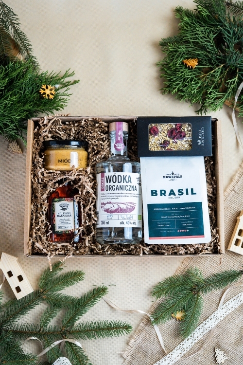 Zestaw prezentowy z wódką i nalewką "Świąteczny balans"